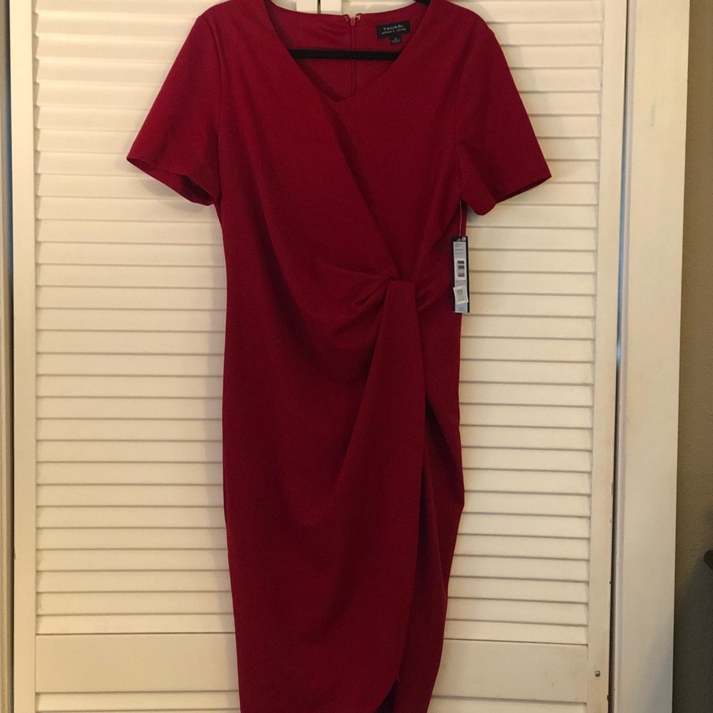 Brand new dress.  Ready for the Holidays! Tahari 14